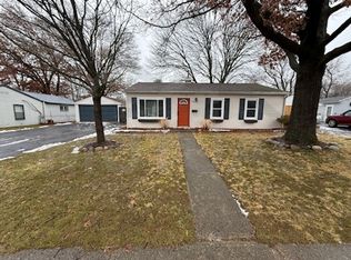 6412 Marcy St, Brighton, MI 48116