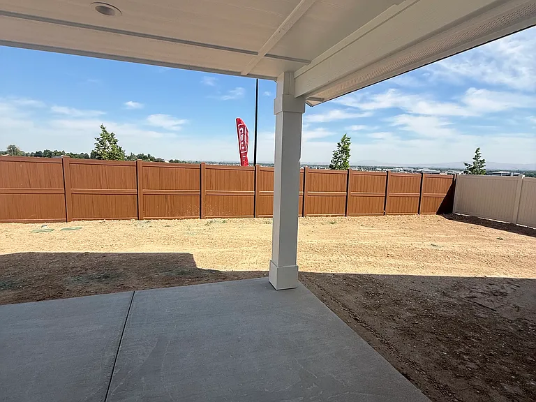 2215 S Border Way — Photo 13