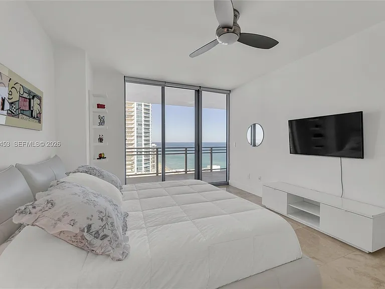 3535 S Ocean Dr #2002 — Photo 40