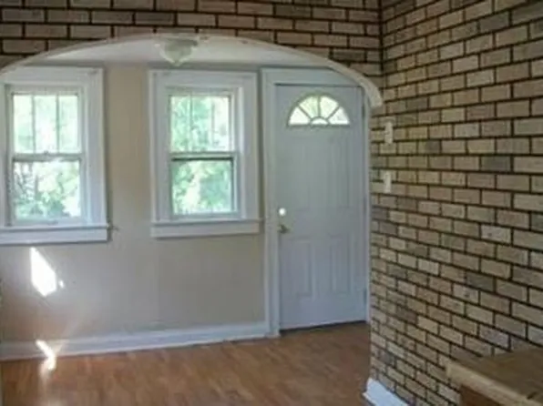 3238 Webster Ave, Kansas City, KS 66104