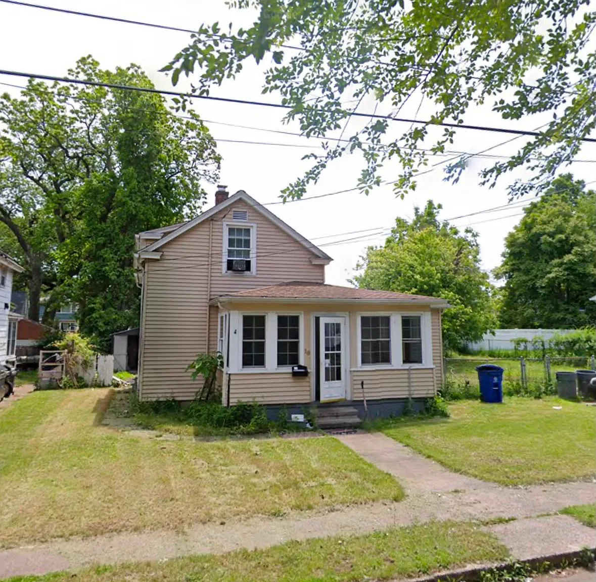 Maple St, West Haven — Photo 1