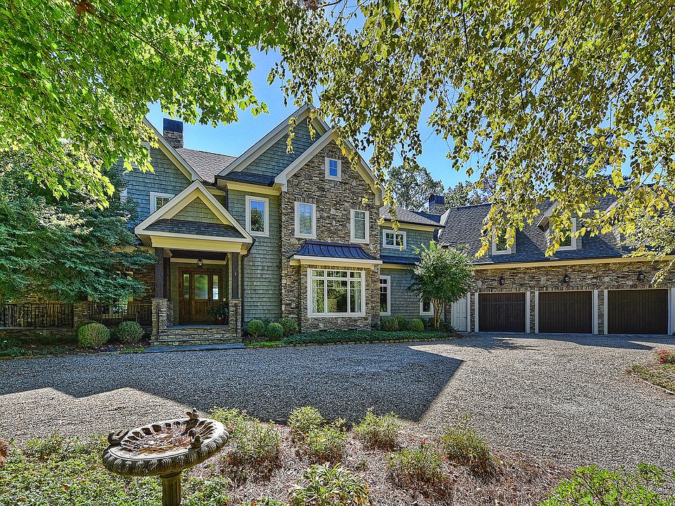 1st image of 16746 Belle Isle Dr