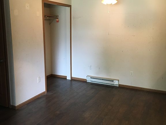 5th image of 630 N Shelby Pl APT 8