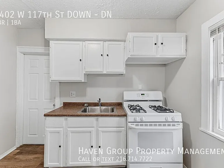 3402 W 117th St #DN — Photo 10