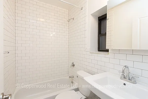 Rented by Abode Residential LLC | media 17