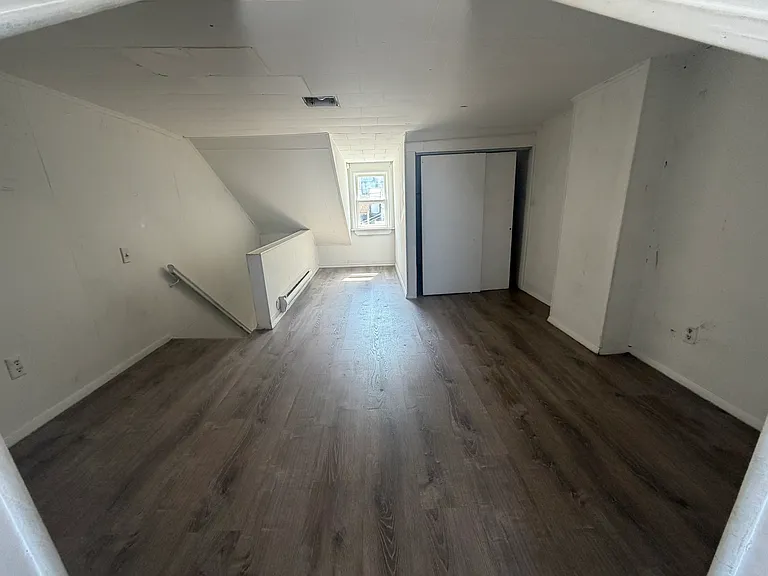 717 Birch St — Photo 4