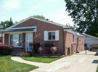 8230 Gerald Ave, Warren, MI 48093