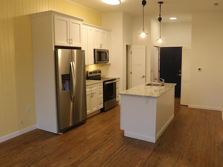 13 N Main St #C — Photo 3