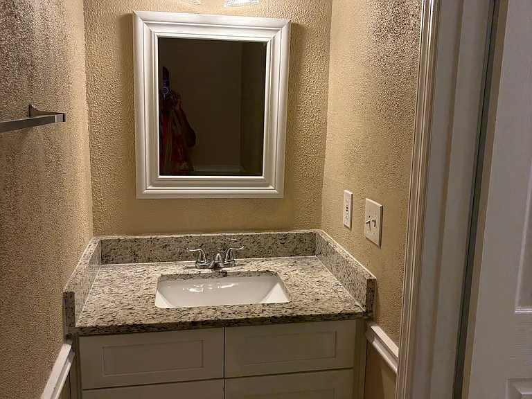 1189 Ashborough Dr SE #D — Photo 10