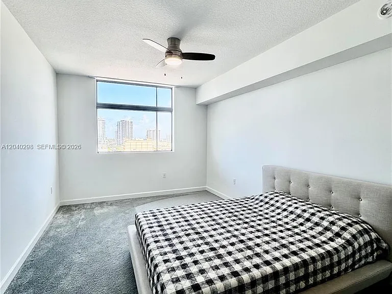 140 S Dixie Hwy #921 — Photo 17