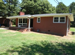 704 Sunset Dr, Salisbury, NC 28147