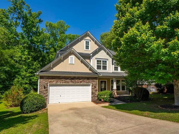 204 Saints Creek Ln, Irmo, SC 29063