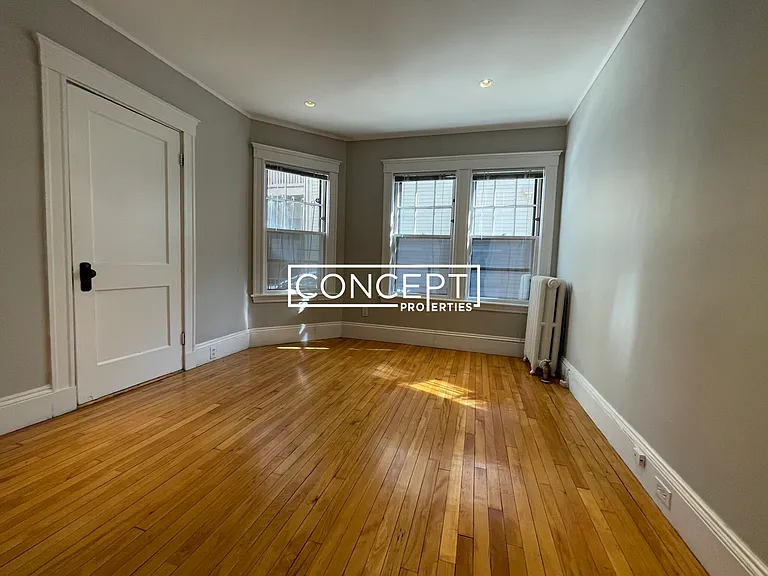 11-13 Story St #2 — Photo 10
