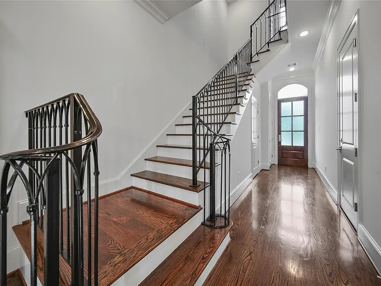 42 Wooded Park Pl — Photo 4