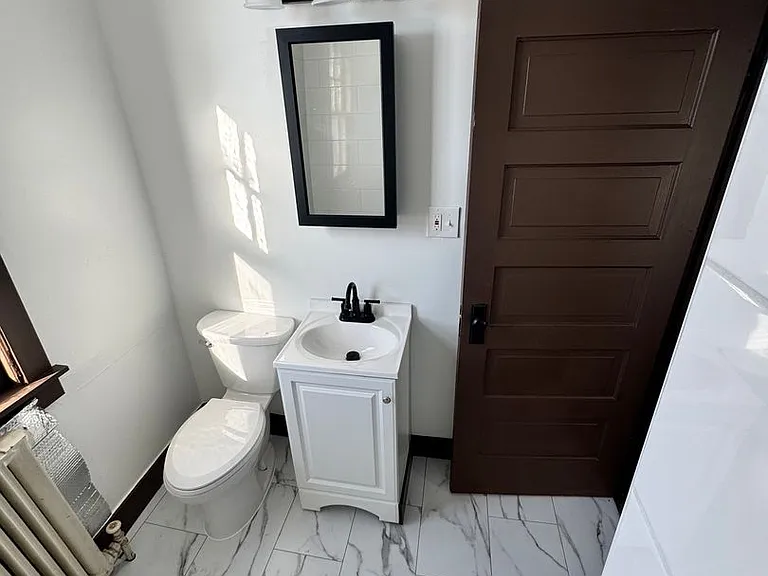 1021 Charles Ave #1021 — Photo 9