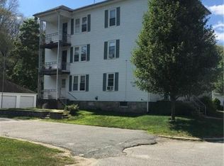 266 8th Ave #2, Woonsocket, RI 02895