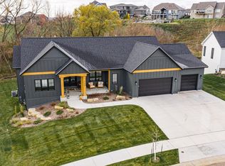 3134 Century Ridge Rd NE, Rochester, MN 55906