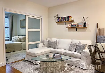 Rented by (Legacy) Elegran