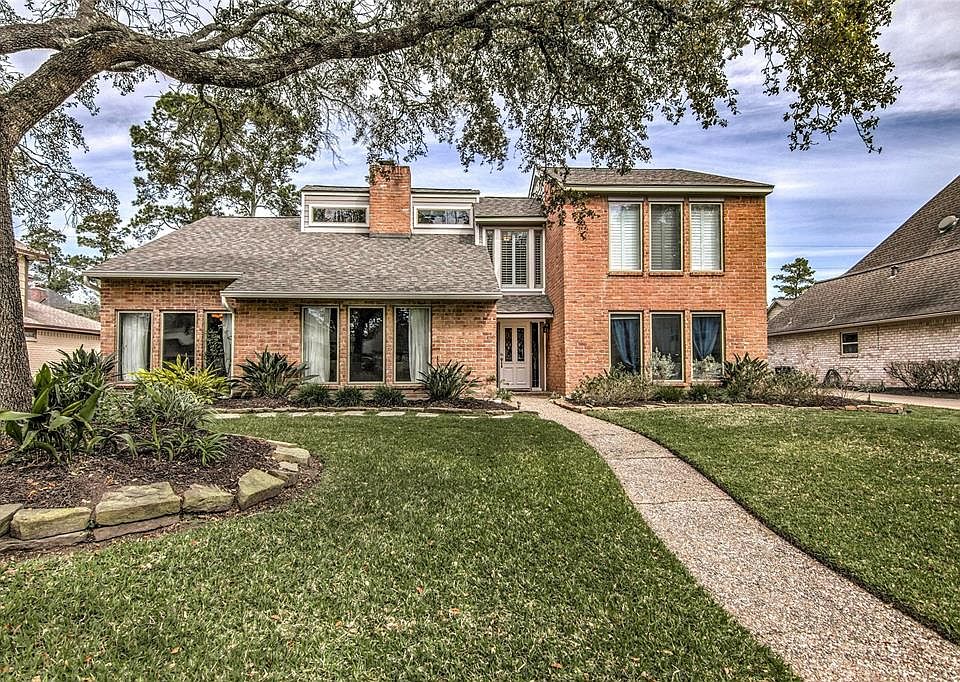 1st image of 12110 Glenway Dr
