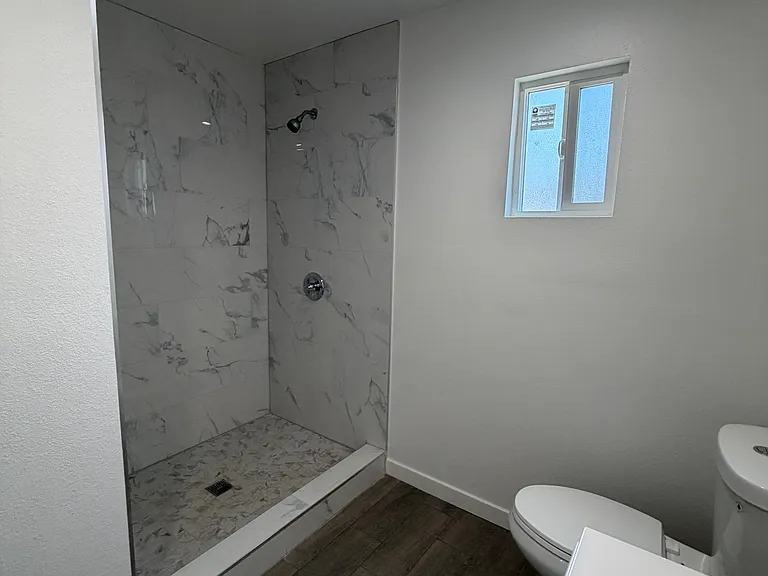 3910 Cedar Ave #3912 — Photo 9