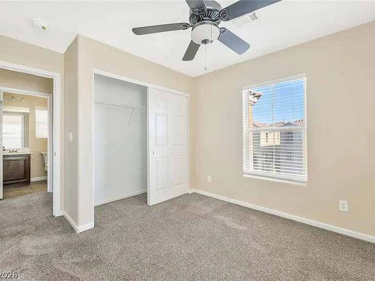 6446 Oak Savanna Ct — Photo 17