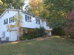 684 Union Rd, Spring Valley, NY 10977