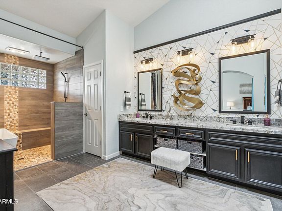 4th image of 10925 E SILVERTREE Drive