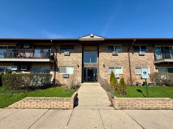 828 E Old Willow Rd APT 216, Prospect Heights, IL 60070