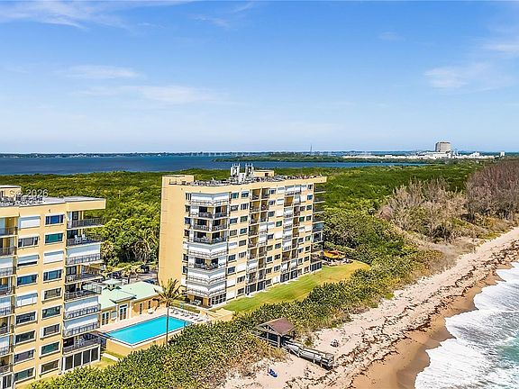 4th image of 7370 S Ocean Dr APT 815