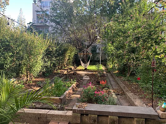 Rented by Owner | media 1