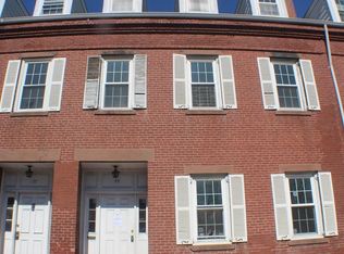 75 Lyman St, Holyoke, MA 01040