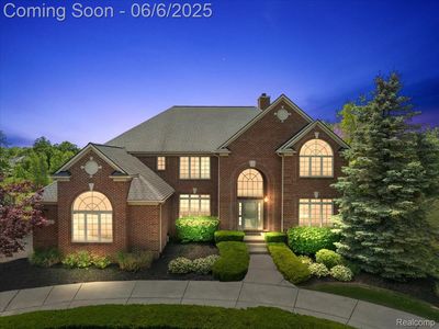 5847 Majestic Oaks Dr, Commerce Township, MI, 48382