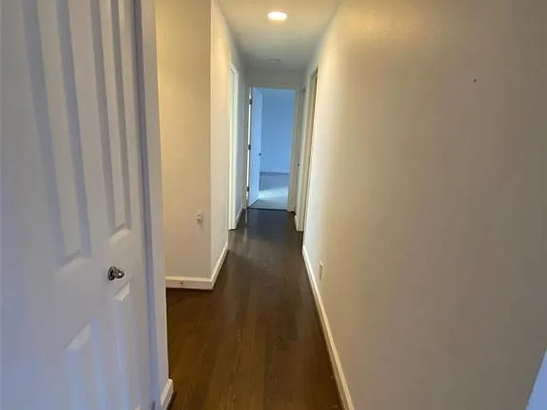 5330 Pershing Ave #606 — Photo 10
