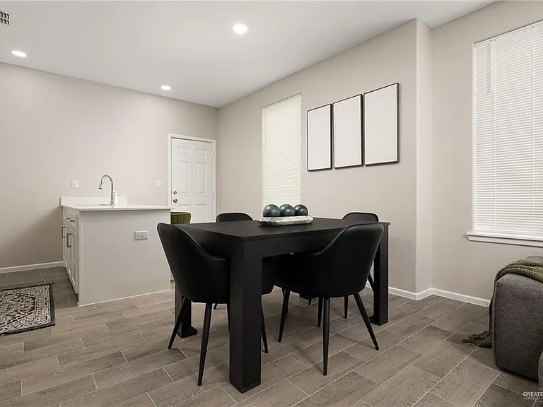 2504 E Harrison Ave #3 — Photo 7