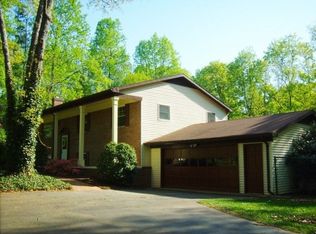 7365 Stuart Cir, Warrenton, VA 20187