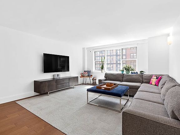 2nd image of 220 Madison Ave APT 6Q