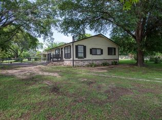 110 Lancelot Dr, Mabank, TX 75156
