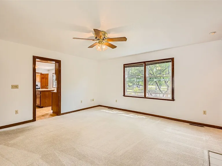 5218 McMurry Ave — Photo 11