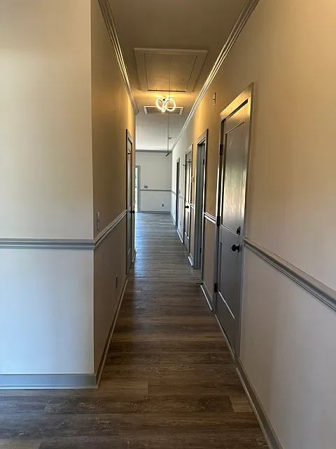 3 bed, 1370 sqft, $2,000 — Photo 4