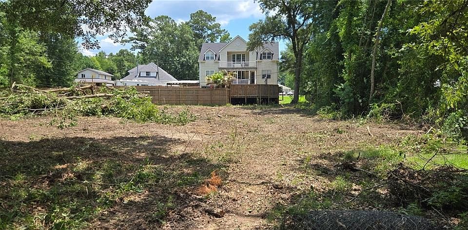 2nd image of 7 Rhonda Ct