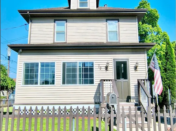 79 Columbia Ave, Pawtucket, RI 02860