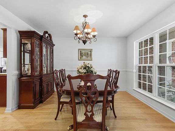 4th image of 1726 Emma Cir