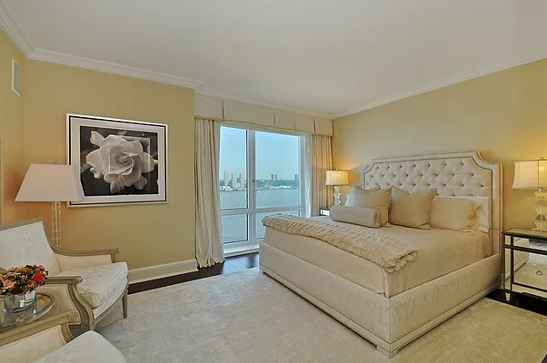 Sold by Corcoran | media 19