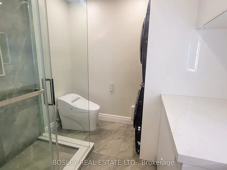 623 Dupont St #LOWER LEVEL — Photo 21