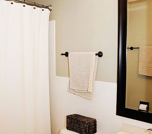 4th image of 429 Wesley Ave APT 402