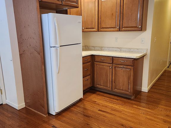 5th image of 28 Holler Rd Unit 20