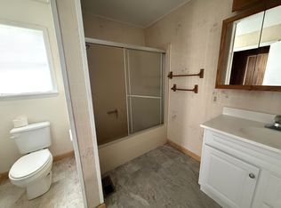 308 Poplar St #B, Lenoir City, TN 37771
