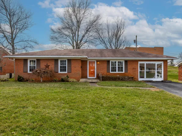 110 Pin Oak Dr, Lancaster, KY 40444