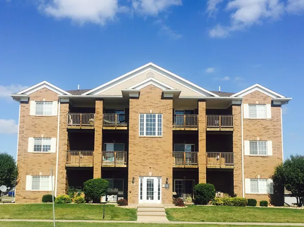 460 Kansas Ave Unit 8, North Liberty, IA 52317