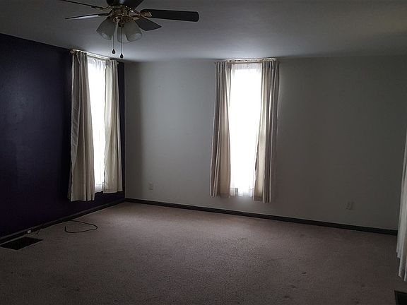 2nd image of 515 N 3rd St